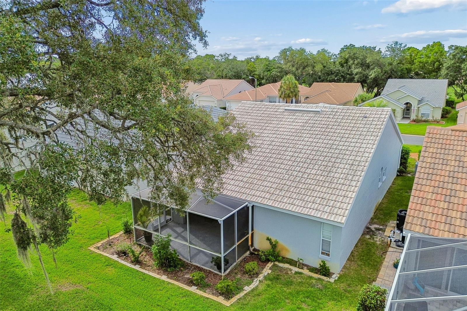 GLEN HILLS VILLAGE - Residential