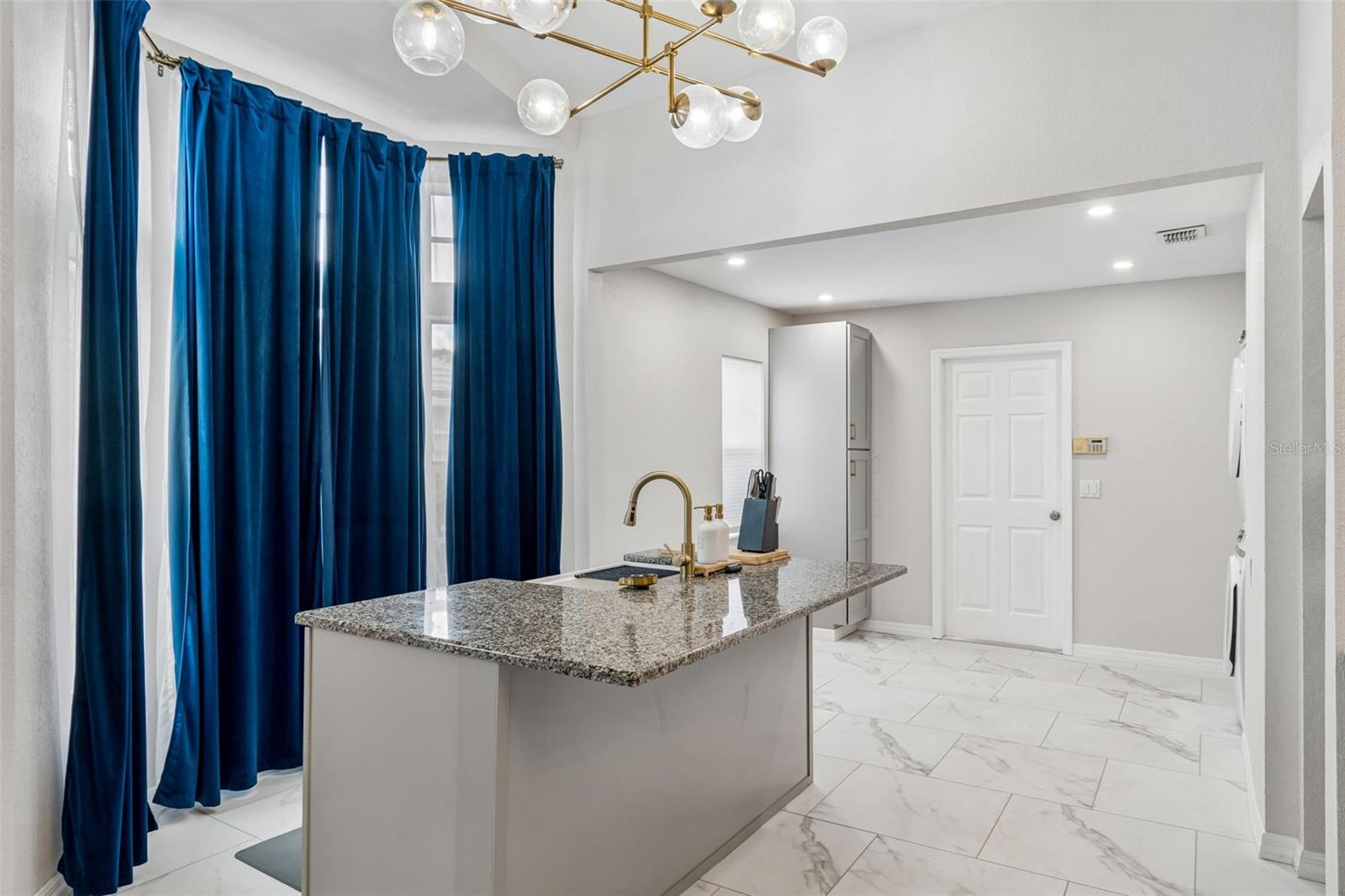 GLEN HILLS VILLAGE - Residential