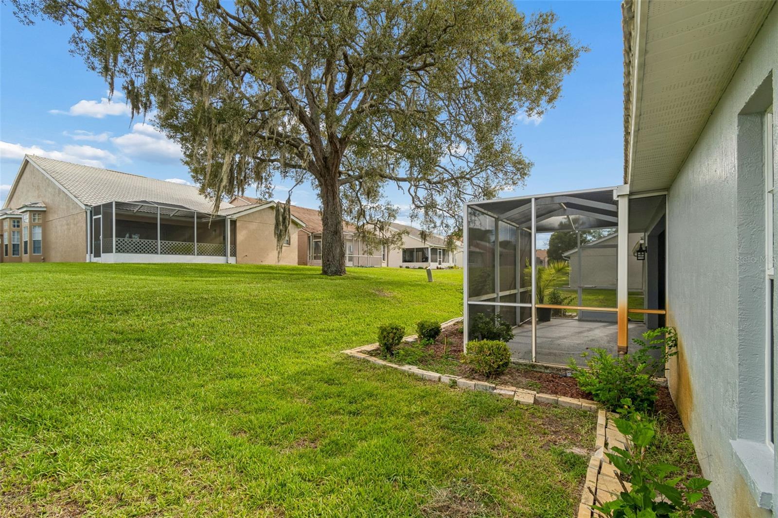 GLEN HILLS VILLAGE - Residential