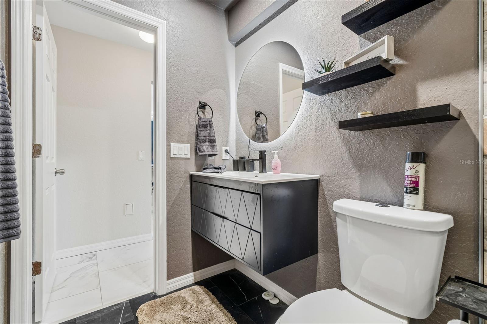 GLEN HILLS VILLAGE - Residential