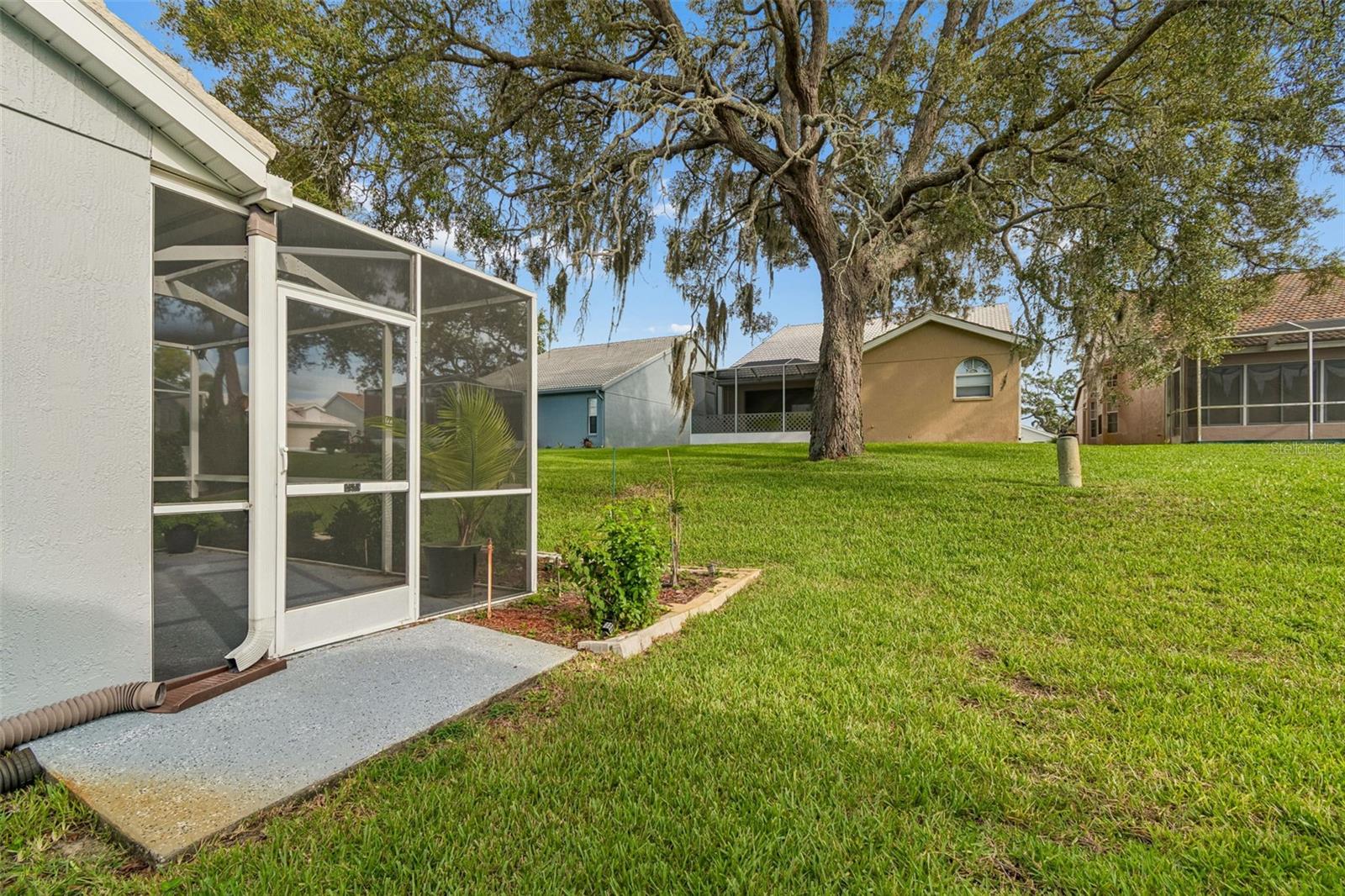 GLEN HILLS VILLAGE - Residential