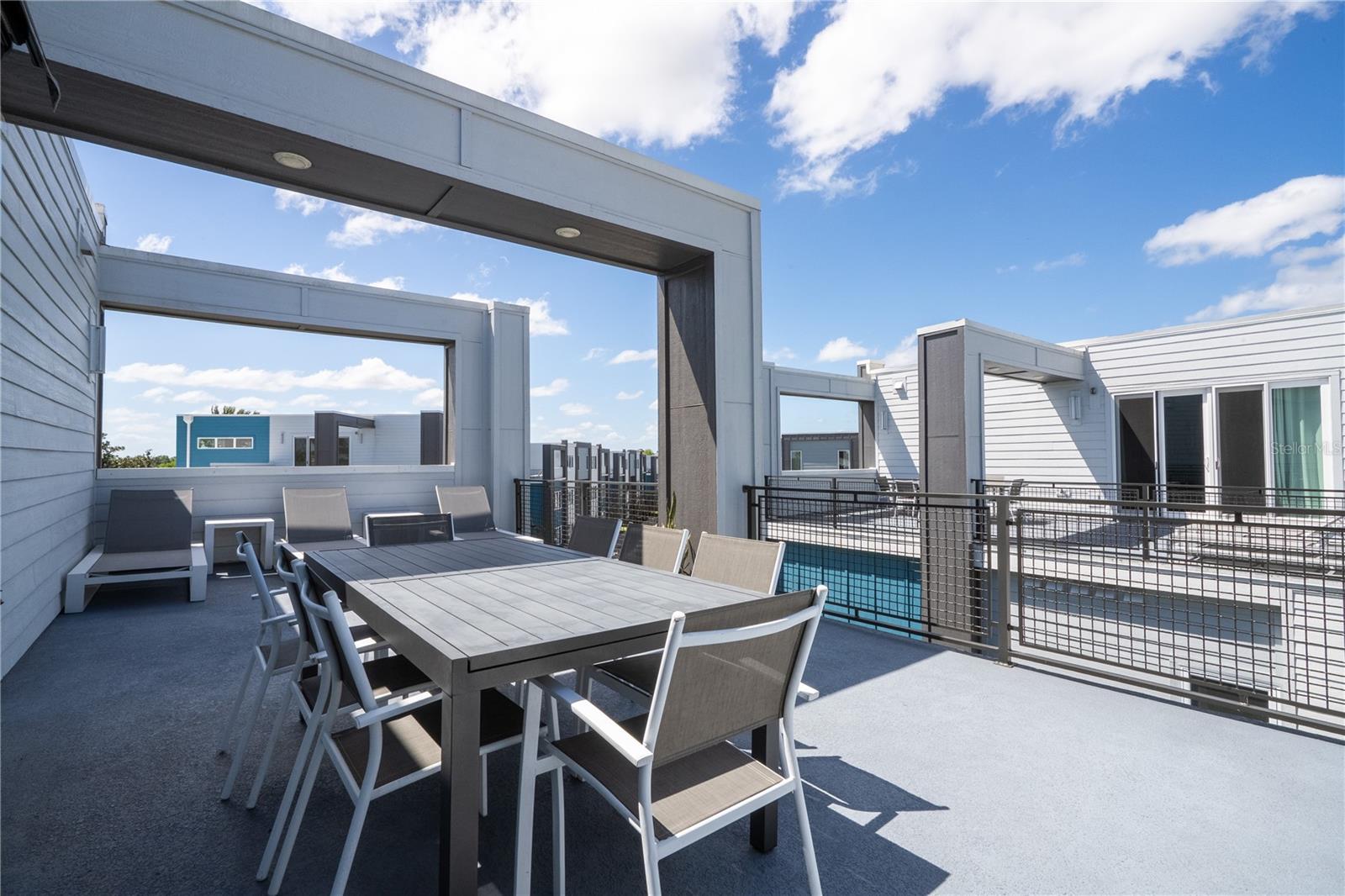 SPECTRUM AT REUNION CONDO PH 13 - Residential Lease