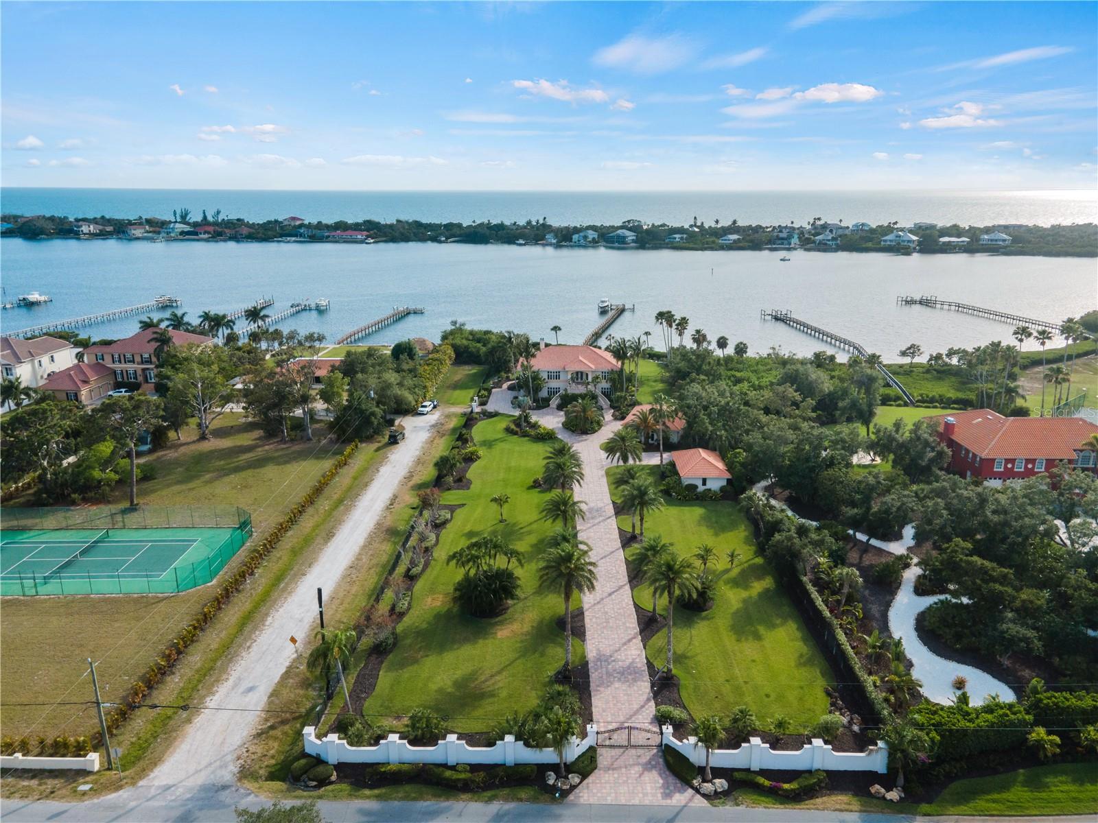 ENGLEWOOD GARDENS - Residential