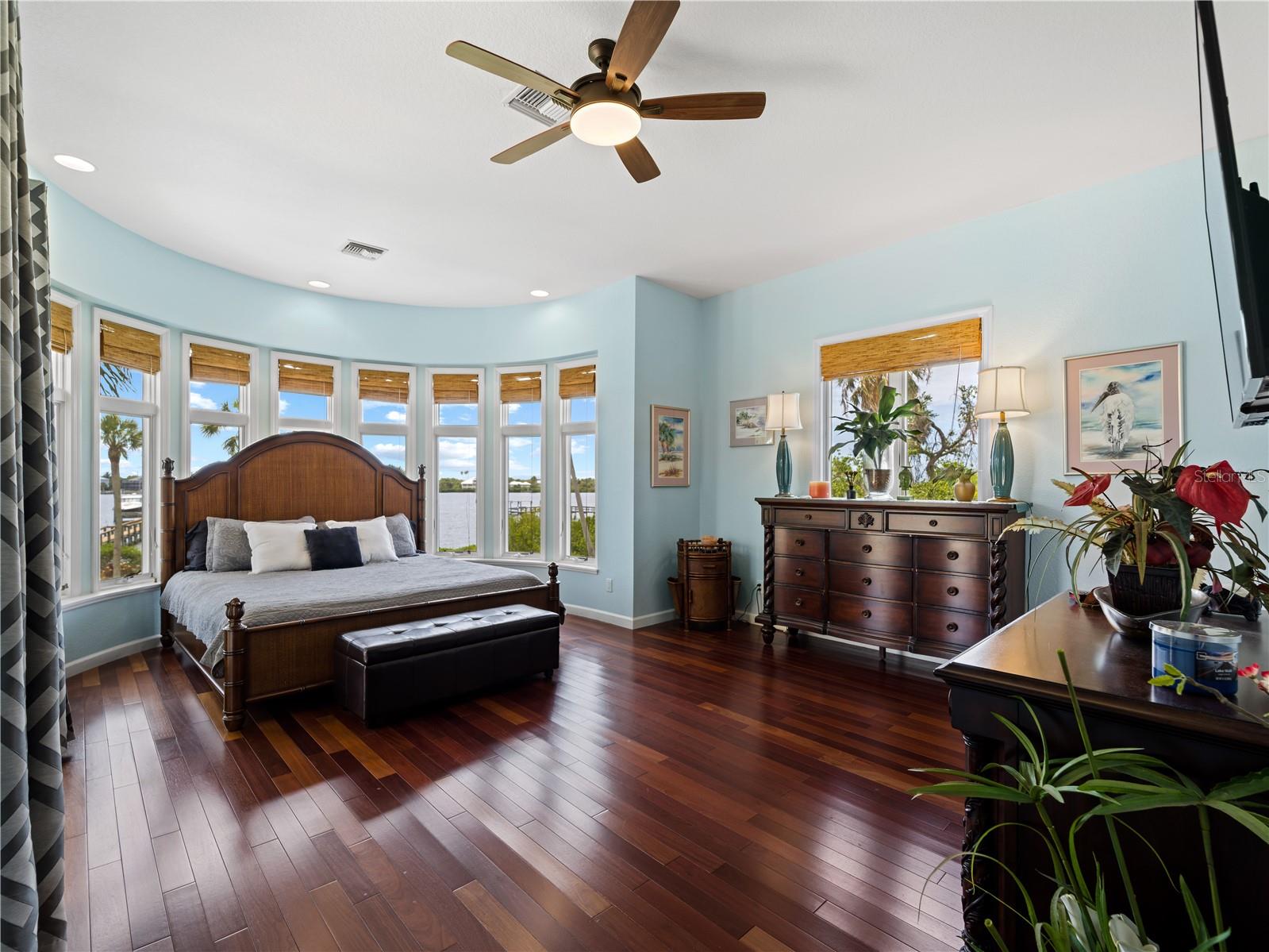 ENGLEWOOD GARDENS - Residential