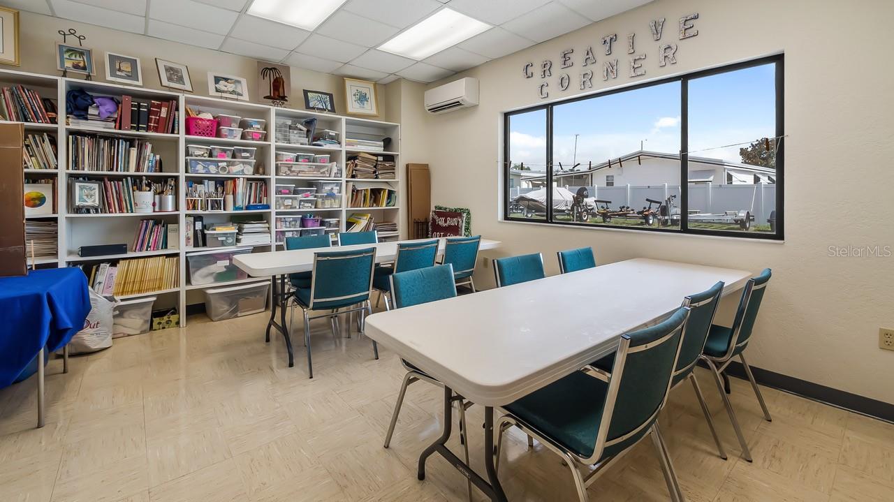 TAVARES FOX RUN MOBILE HOME - Residential