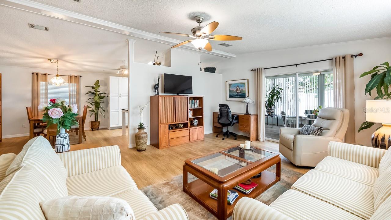 TAVARES FOX RUN MOBILE HOME - Residential