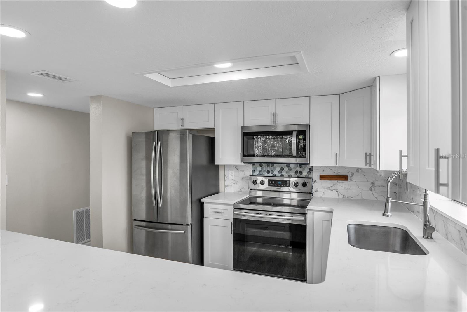 VILLAGE PH 2 - Residential