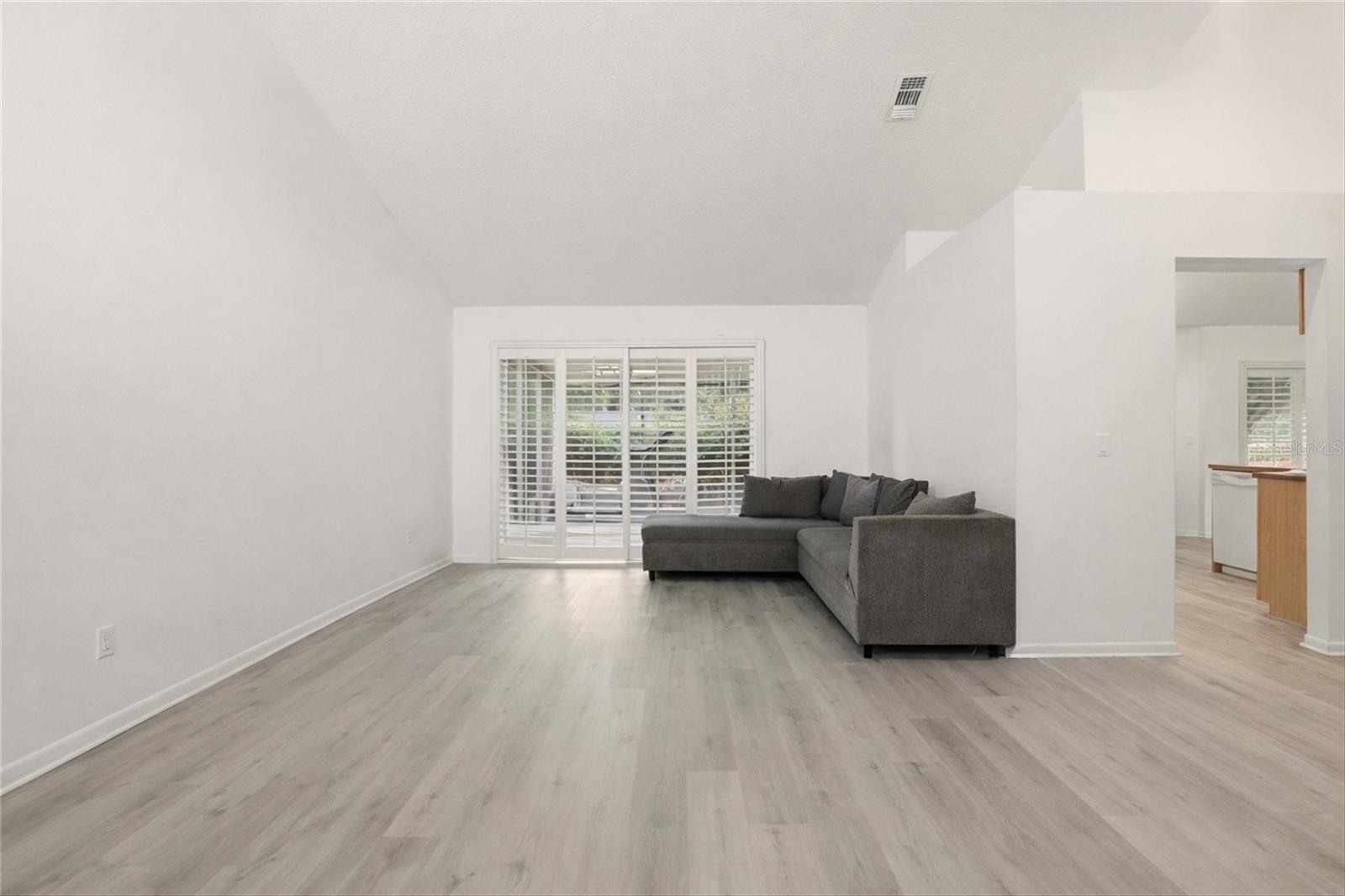 ASHLEY OAKS UNIT 1 - Residential