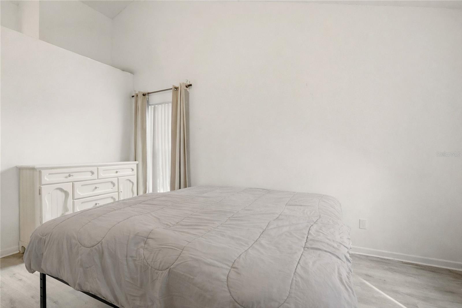 ASHLEY OAKS UNIT 1 - Residential