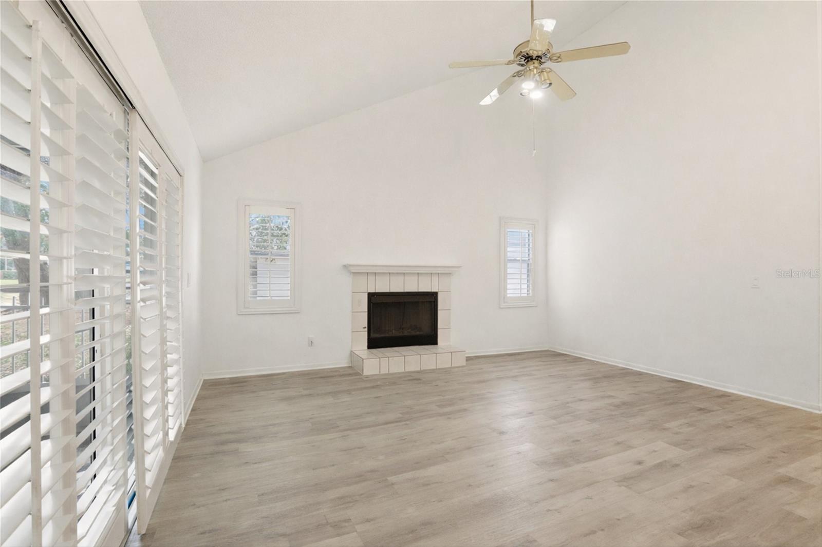 ASHLEY OAKS UNIT 1 - Residential