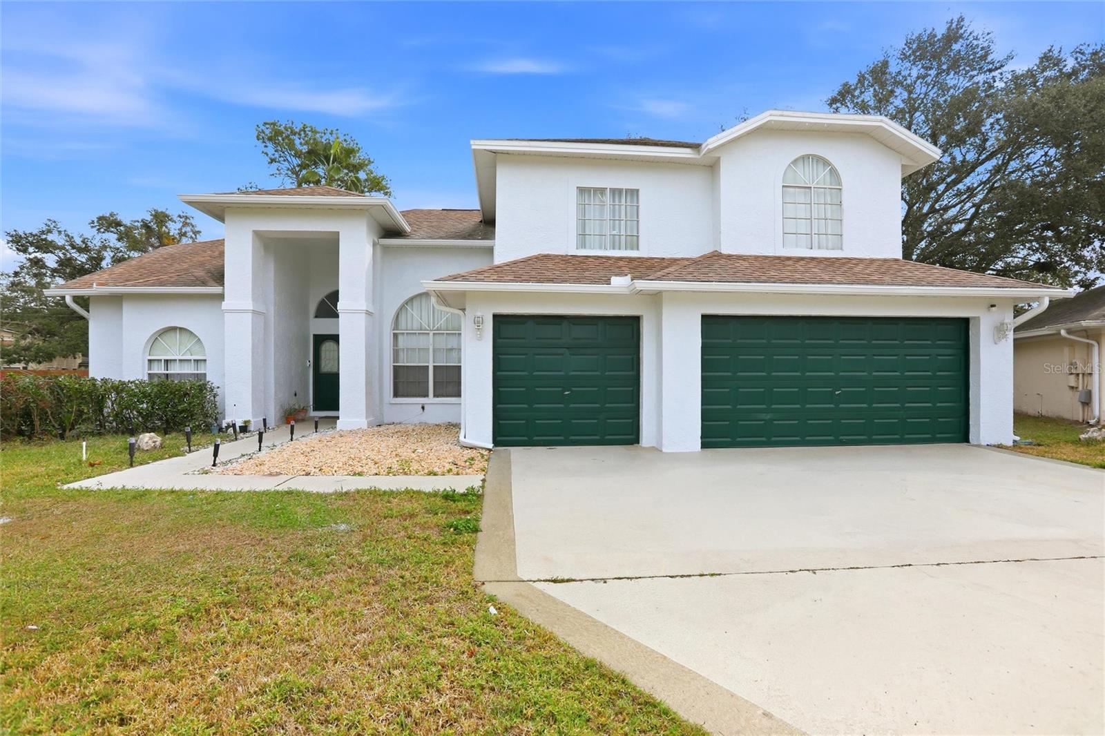 Virtually Staged. Situated on a spacious 0.50-acre lot, this beautifully maintained 4-bedroom, 2.5-bathroom home with a 3-car garage is located in the desirable Ashley Oaks community and features a newly remodeled kitchen, designed for both everyday living and entertaining.

Major updates include a new roof installed in April 2021 (under warranty), new water heater installed in September 2021, and a new A/C system installed in August 2022.

The primary suite is conveniently located on the first floor, along with a half bathroom. Upstairs, you'll find three additional bedrooms and a full bathroom, providing flexibility for family, guests, or a home office.

The expansive 0.50-acre lot offers endless possibilities for outdoor living, with plenty of room for a pool, playground, garden, or additional storage (buyer to verify zoning, permitted uses, and requirements). Whether you're looking for extra space to entertain or simply enjoy added privacy, this property provides exceptional potential.

The home has been tenant-occupied for the past 2½ years on a month-to-month lease, offering flexibility for an investor or a future owner-occupant.

Conveniently located near schools, shopping, dining, and just minutes from I-75, this home offers the perfect combination of space, comfort, and convenience. Some photos have been virtually staged to help illustrate the home's potential.

Don't miss the opportunity to make this Riverview property your next home. Schedule your private showing today!