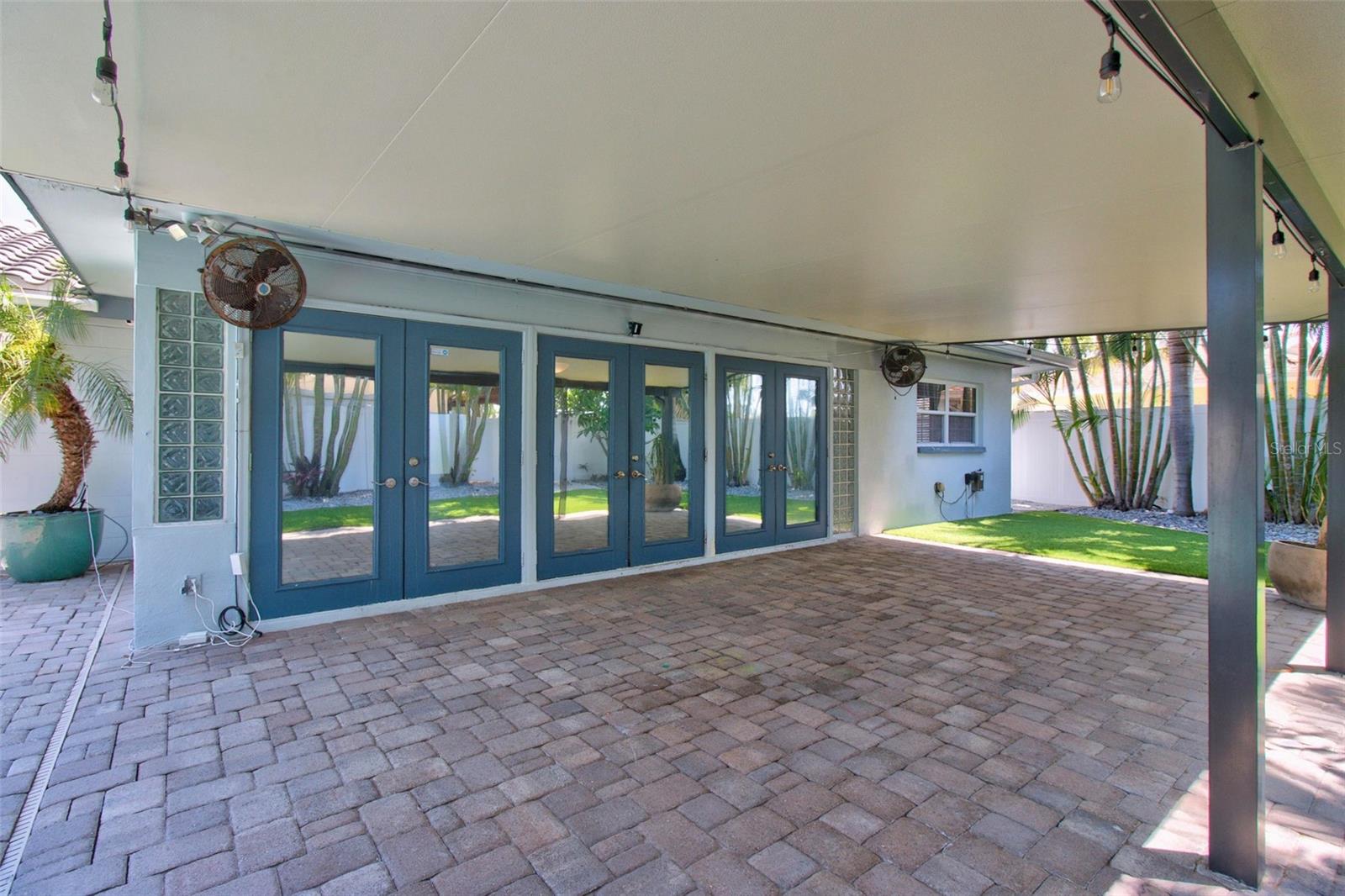 SOUTH CSWY ISLE YACHT CLUB 5TH ADD - Residential