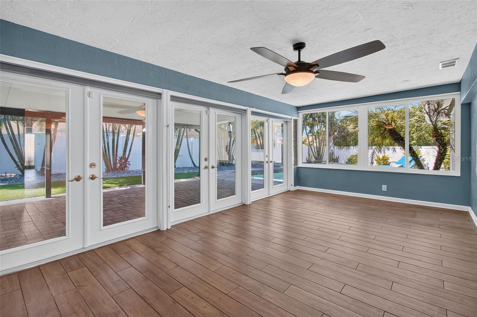 SOUTH CSWY ISLE YACHT CLUB 5TH ADD - Residential