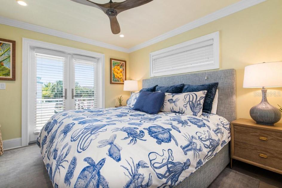 CORTEZ BEACH - Residential