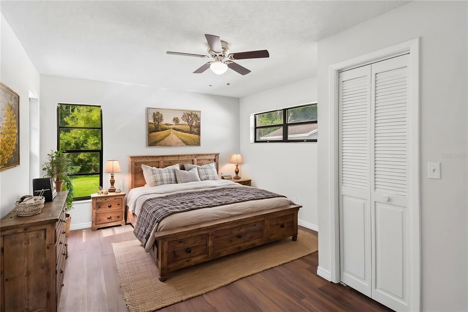 TAMPA DOWNS HEIGHTS - Residential