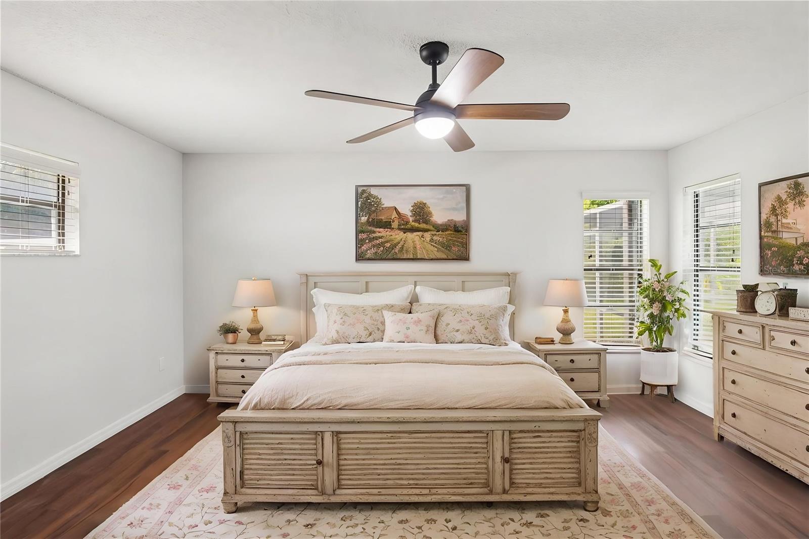 TAMPA DOWNS HEIGHTS - Residential