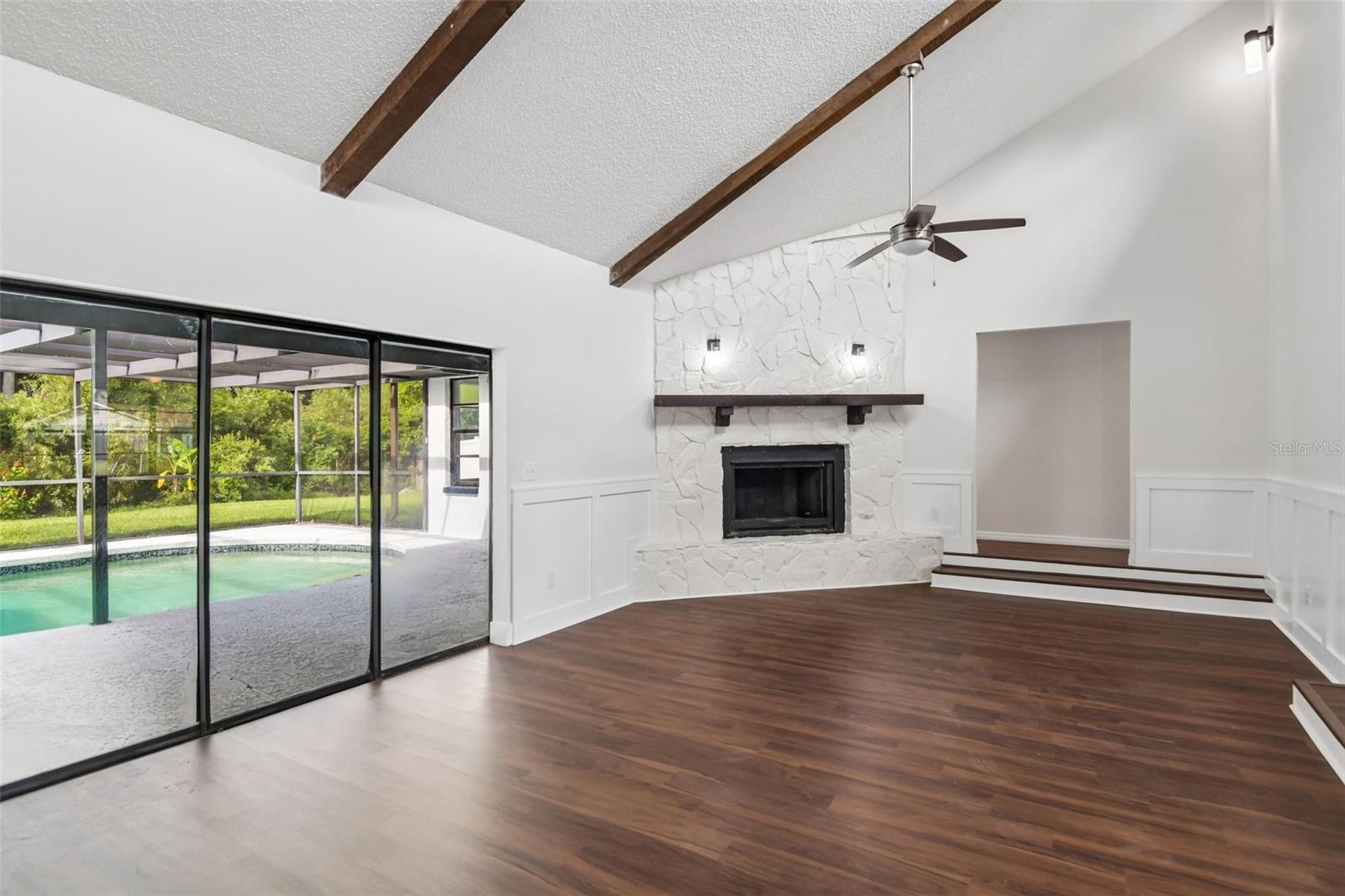 TAMPA DOWNS HEIGHTS - Residential