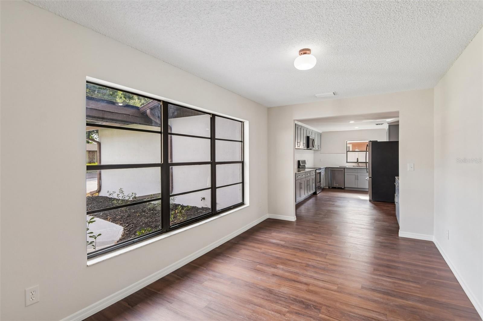 TAMPA DOWNS HEIGHTS - Residential