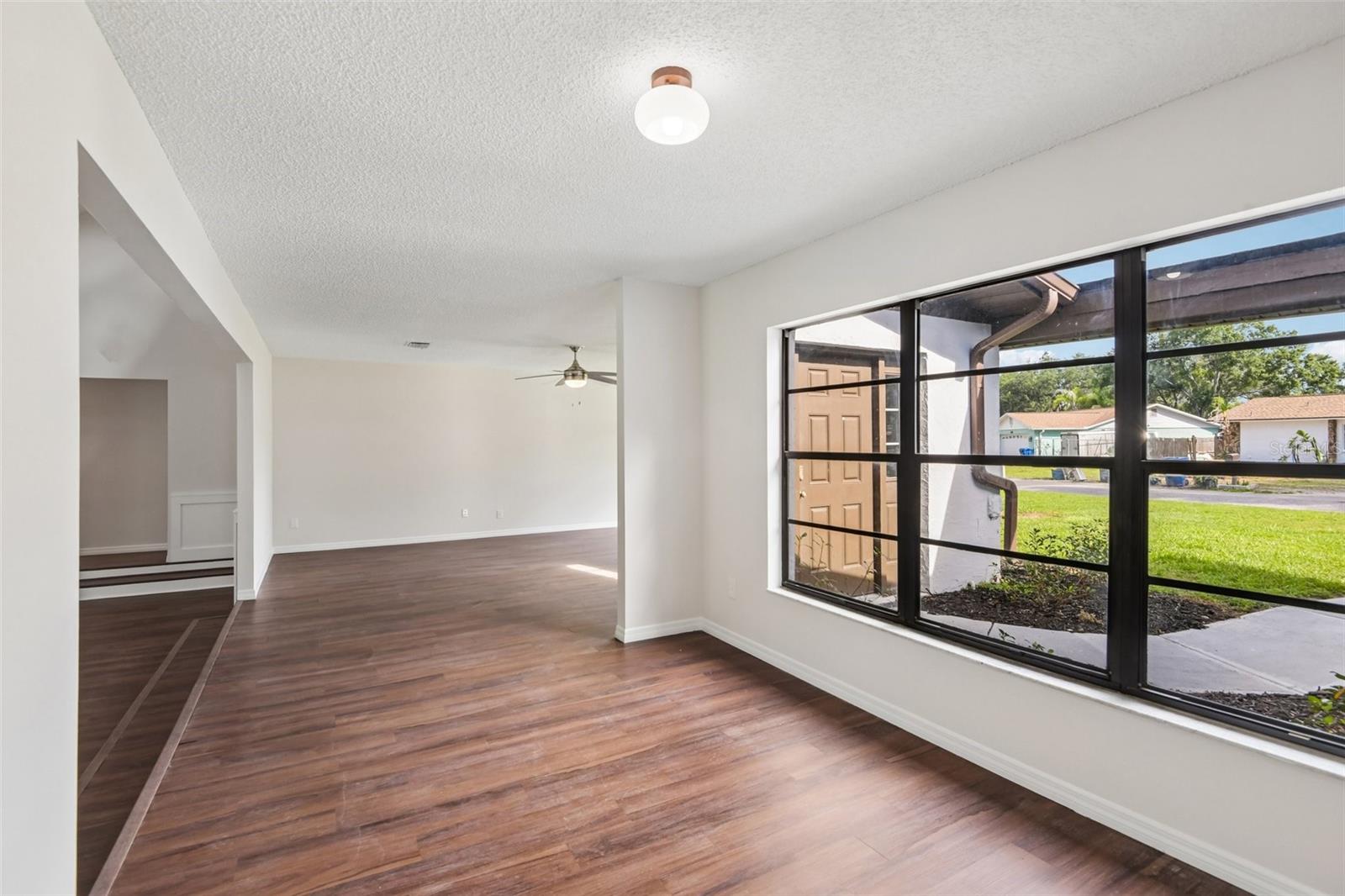 TAMPA DOWNS HEIGHTS - Residential