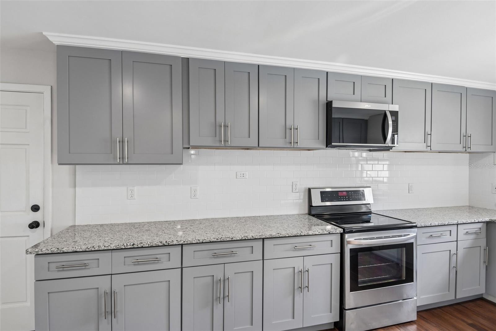 TAMPA DOWNS HEIGHTS - Residential