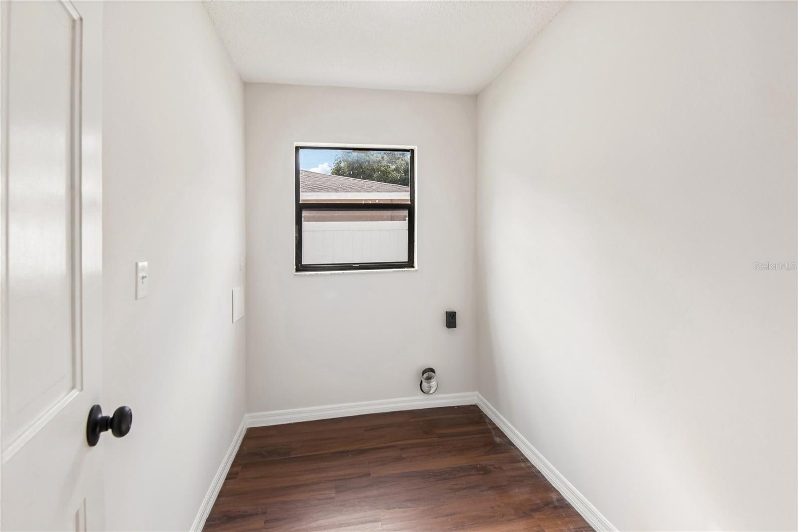 TAMPA DOWNS HEIGHTS - Residential