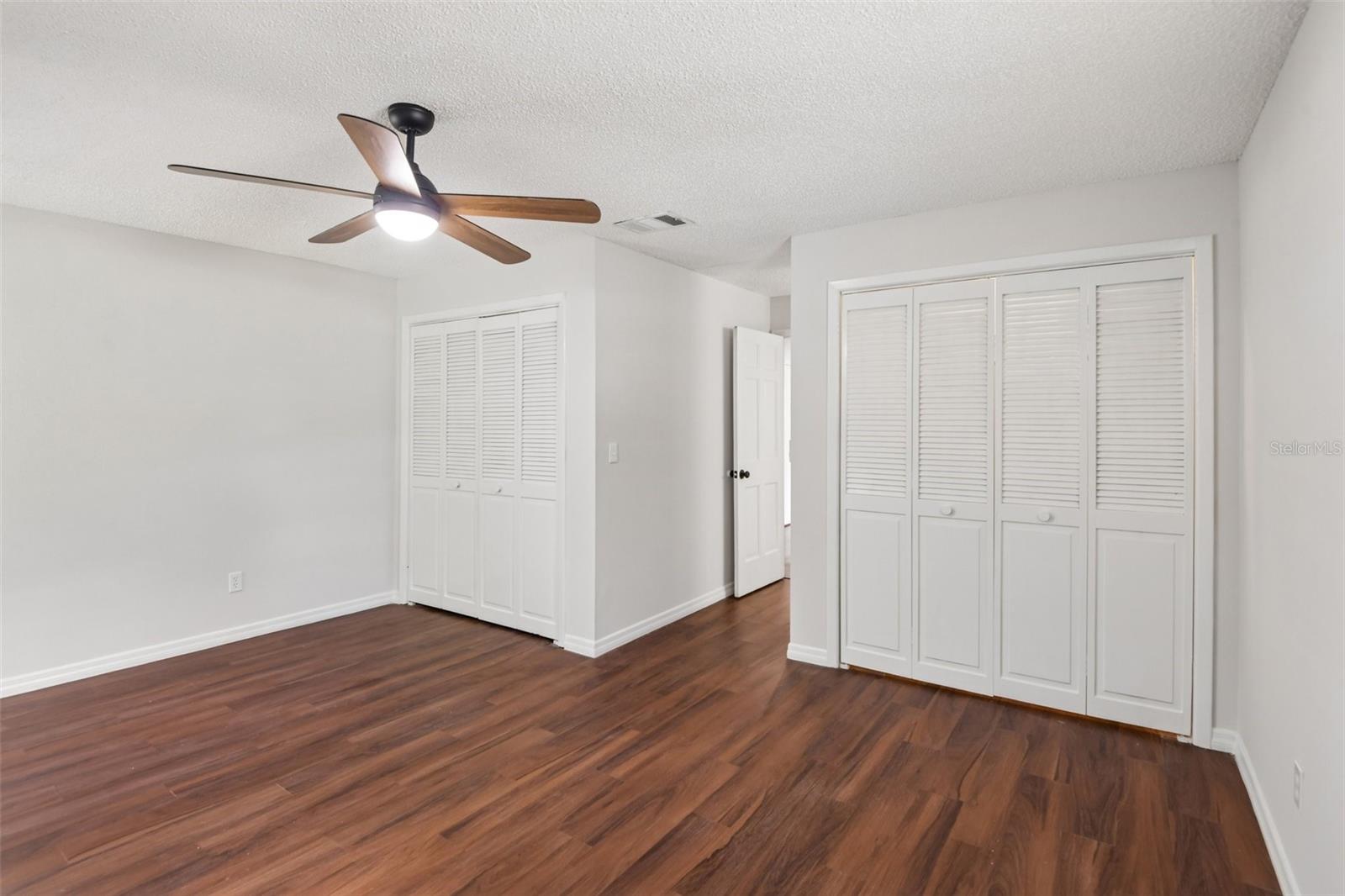 TAMPA DOWNS HEIGHTS - Residential