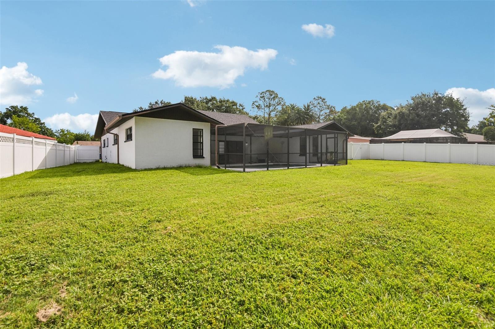 TAMPA DOWNS HEIGHTS - Residential