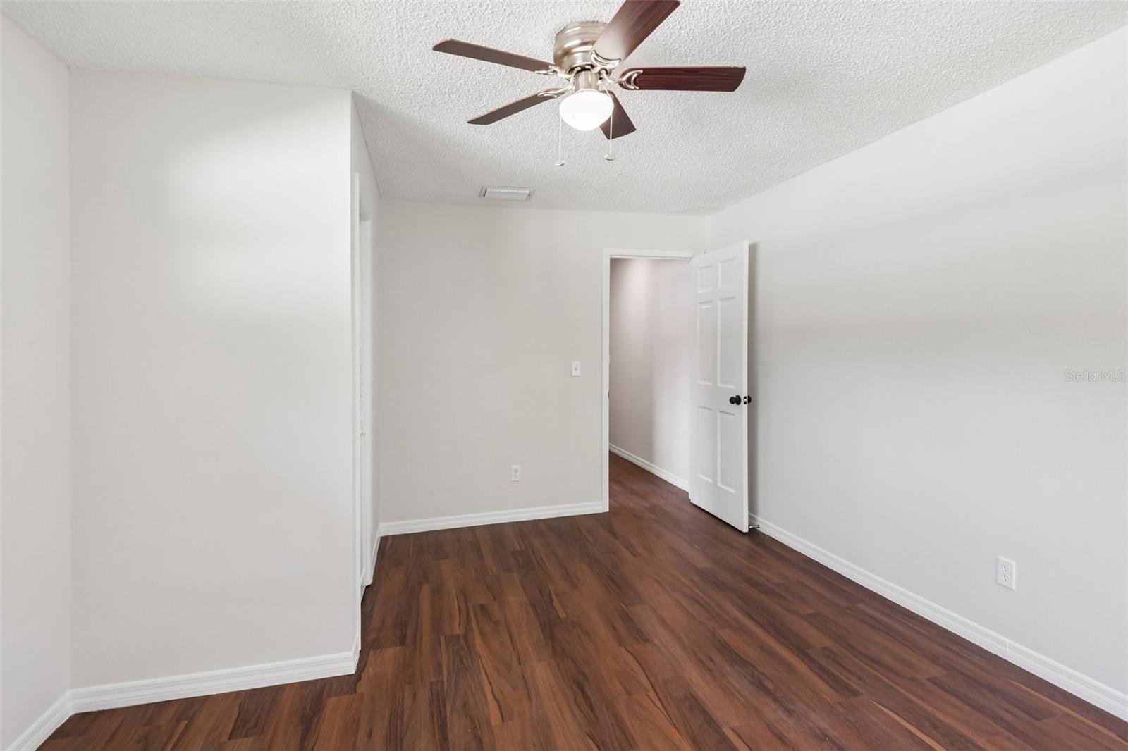 TAMPA DOWNS HEIGHTS - Residential
