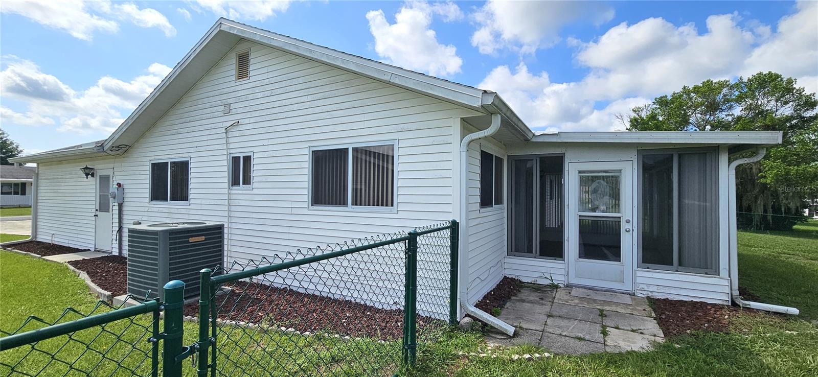 PALM CAY UN 02 - Residential