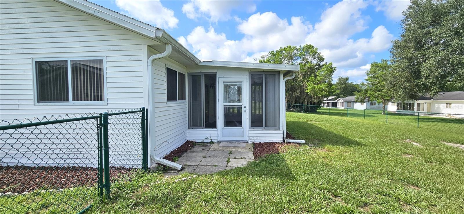PALM CAY UN 02 - Residential