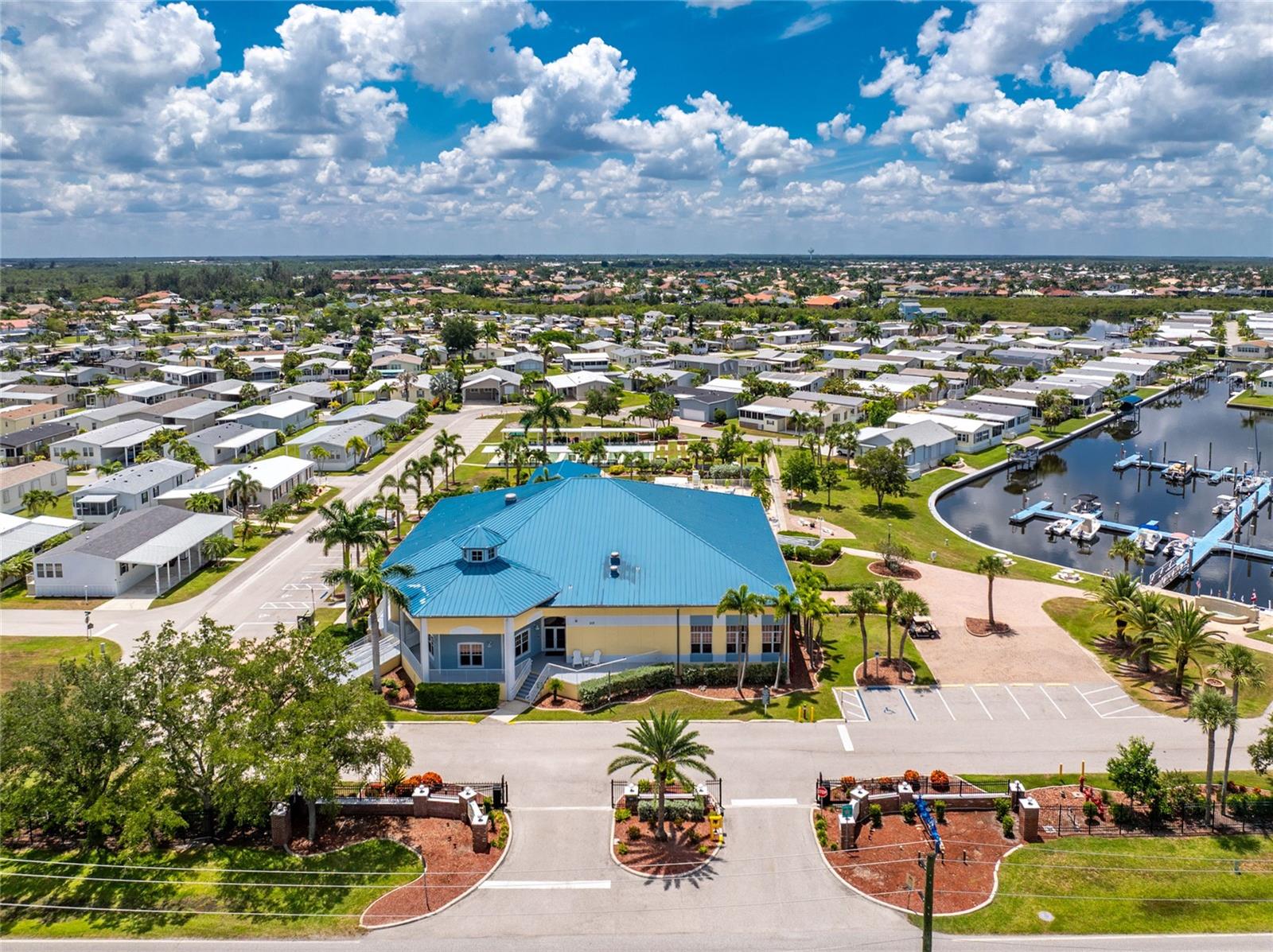 WINDMILL VILLAGE - Residential
