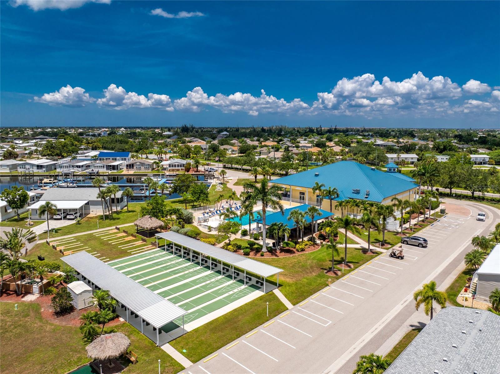 WINDMILL VILLAGE - Residential