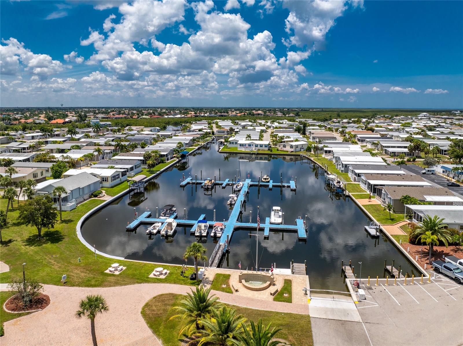 WINDMILL VILLAGE - Residential
