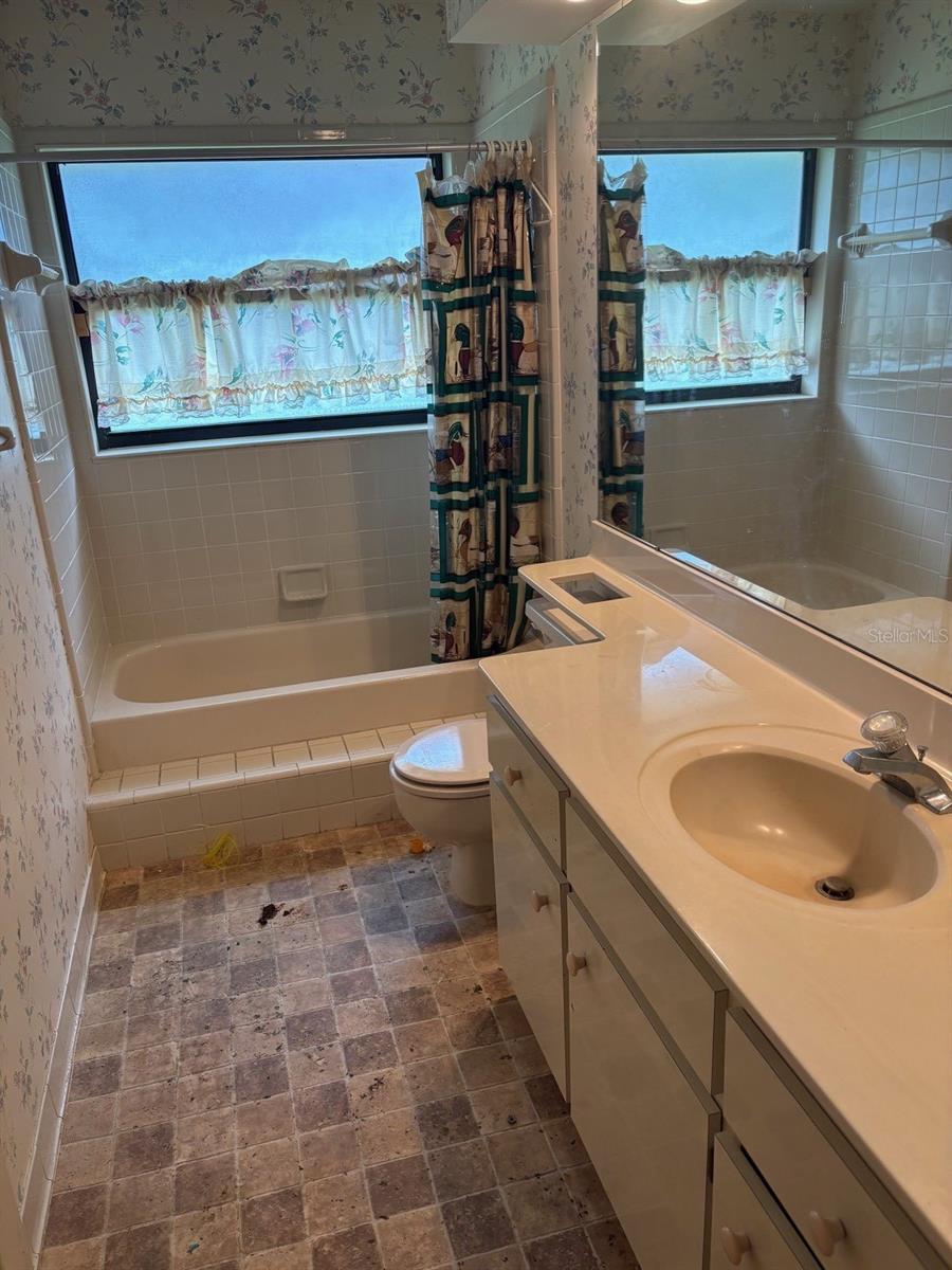 MEADOW LAKE - Residential