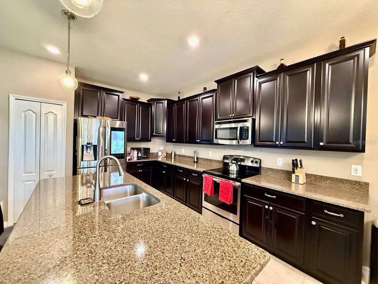 BALLENTRAE SUB PH 1 - Residential Lease