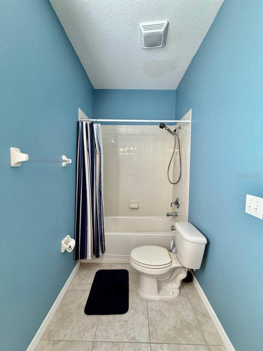 BALLENTRAE SUB PH 1 - Residential Lease