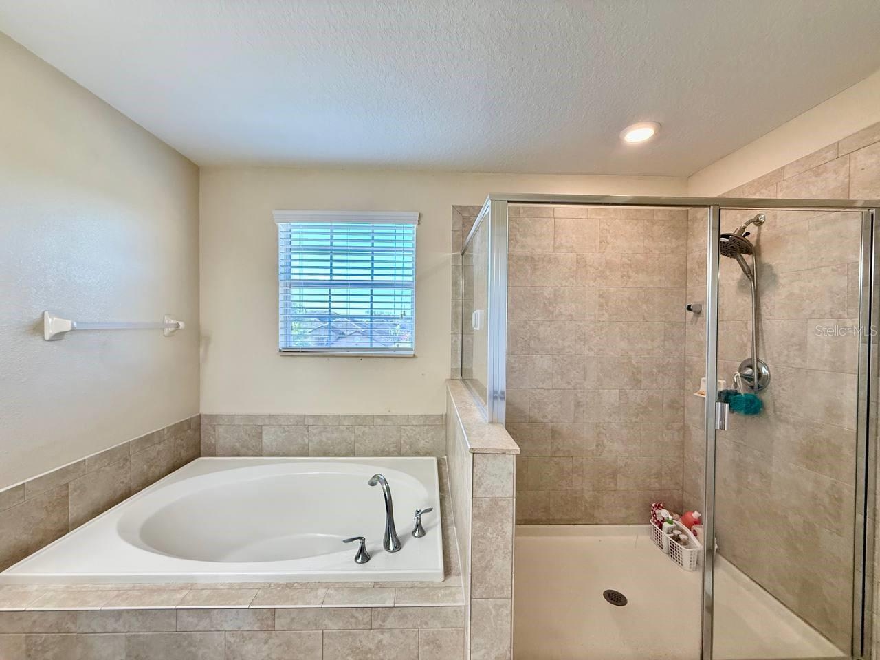 BALLENTRAE SUB PH 1 - Residential Lease