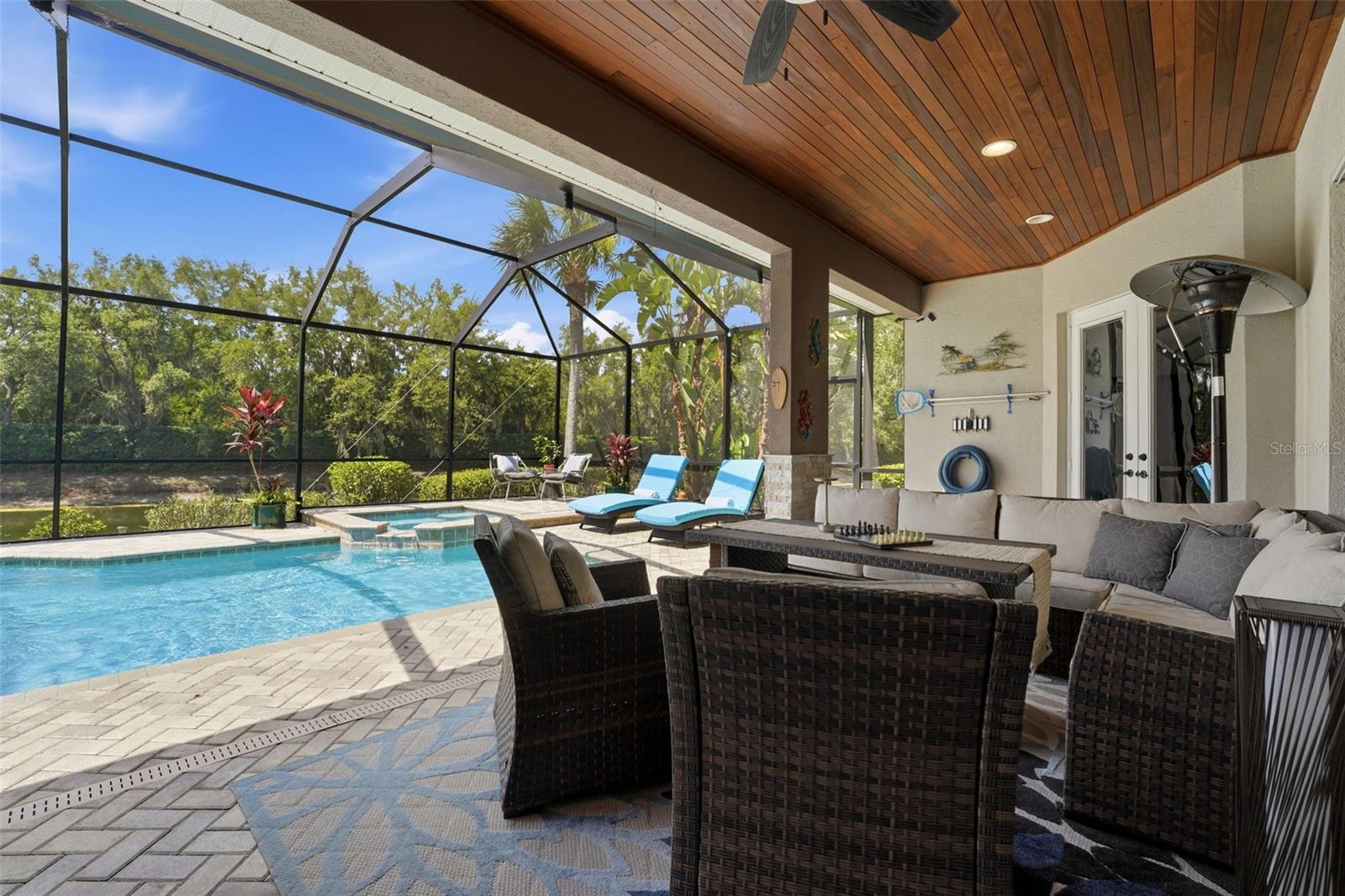 WATERLEFE GOLF & RIVER CLUB - Residential