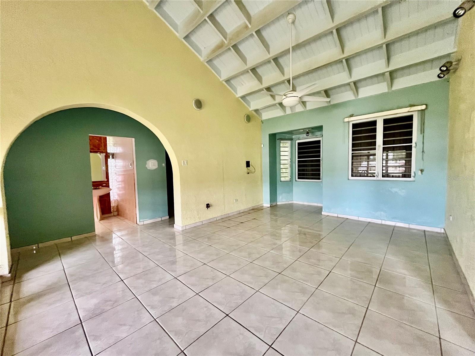 NARANJO VALLEY - Residential