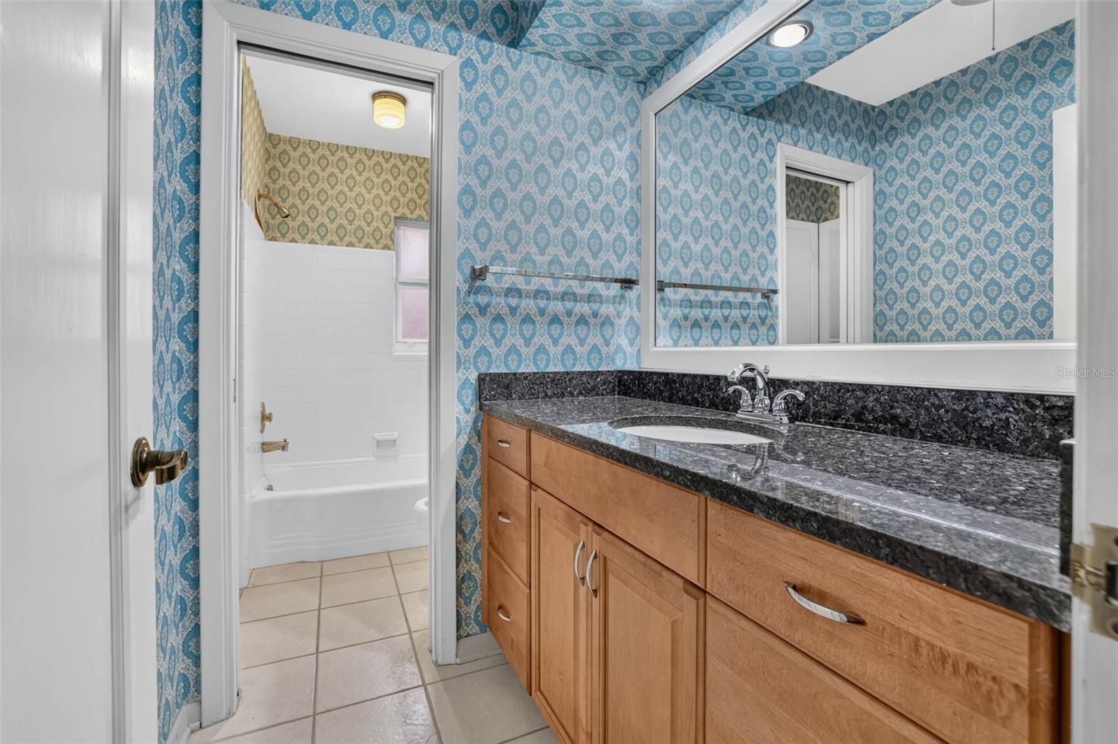 DEL ORO ESTATES - Residential