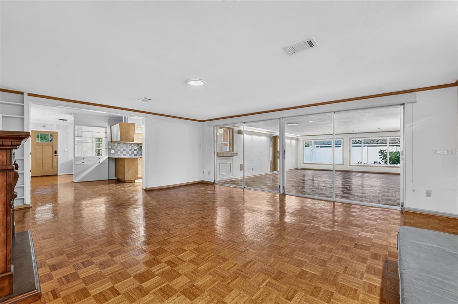 DEL ORO ESTATES - Residential