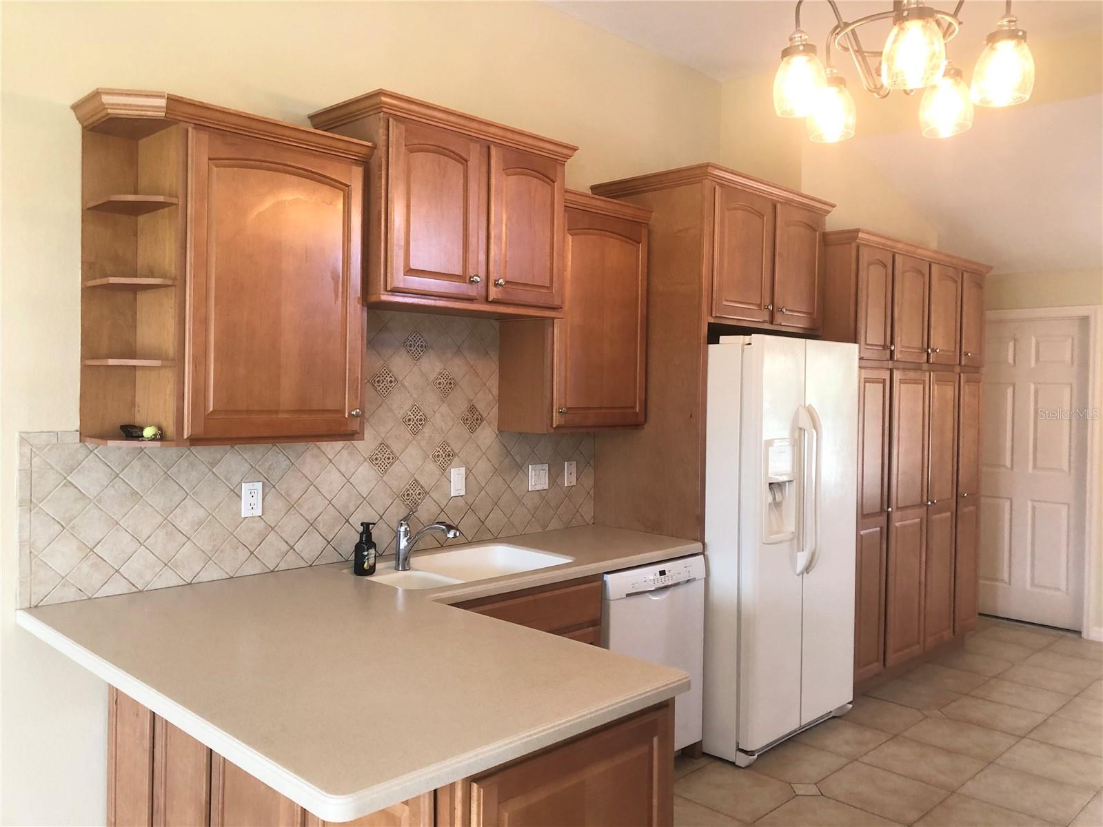 THE TRAILS PH I - Residential Lease