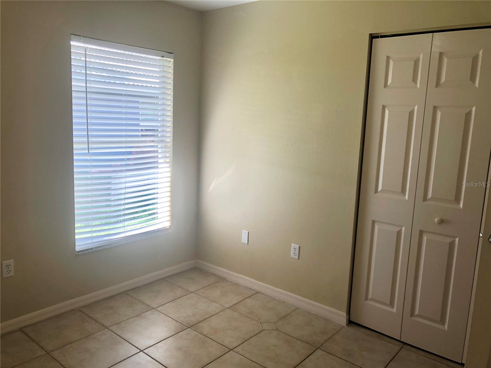 THE TRAILS PH I - Residential Lease