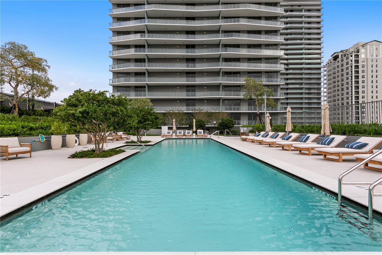 BAYSHORE YSABELLA CONDOMINIUM - Residential