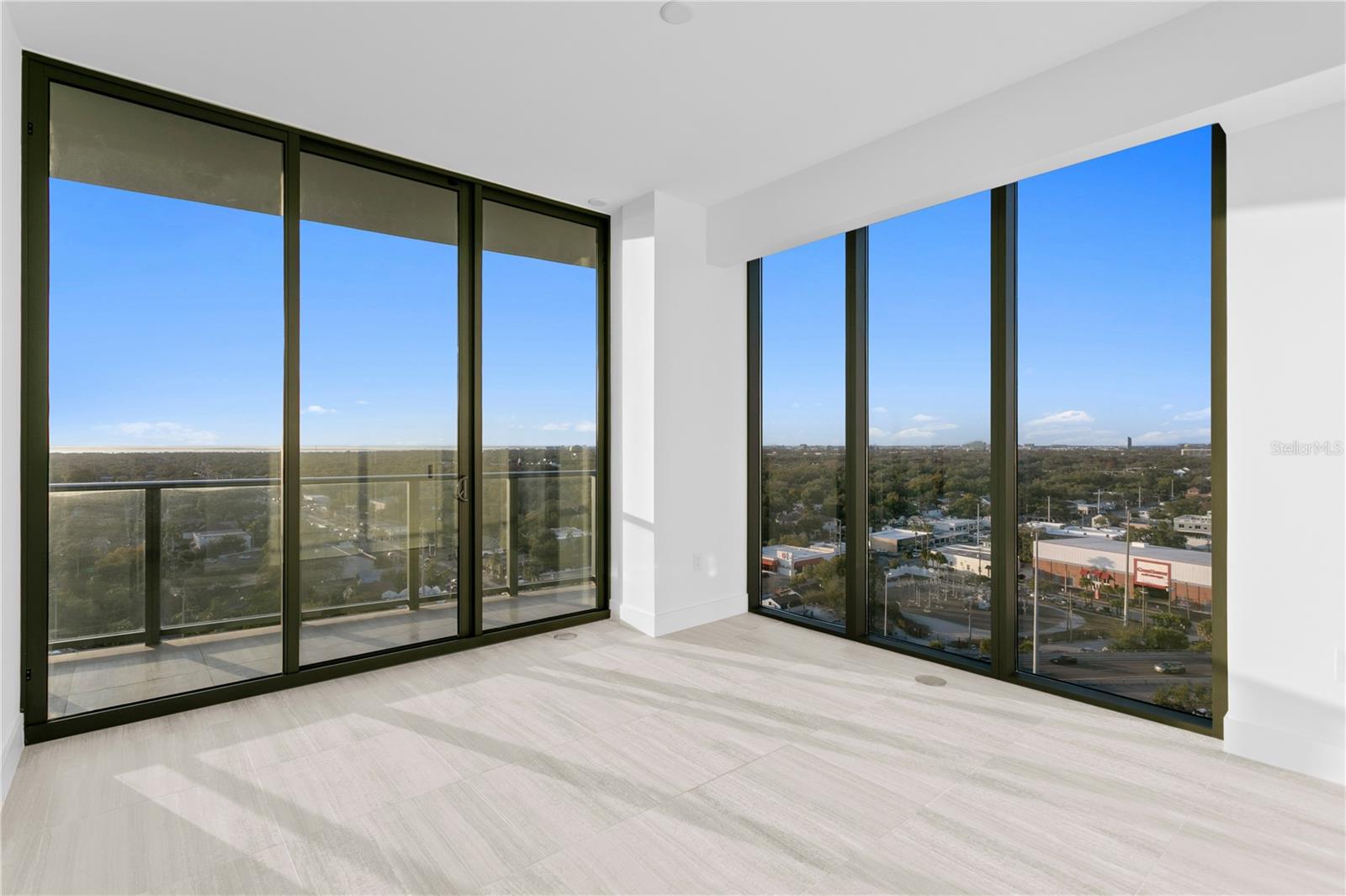 BAYSHORE YSABELLA CONDOMINIUM - Residential
