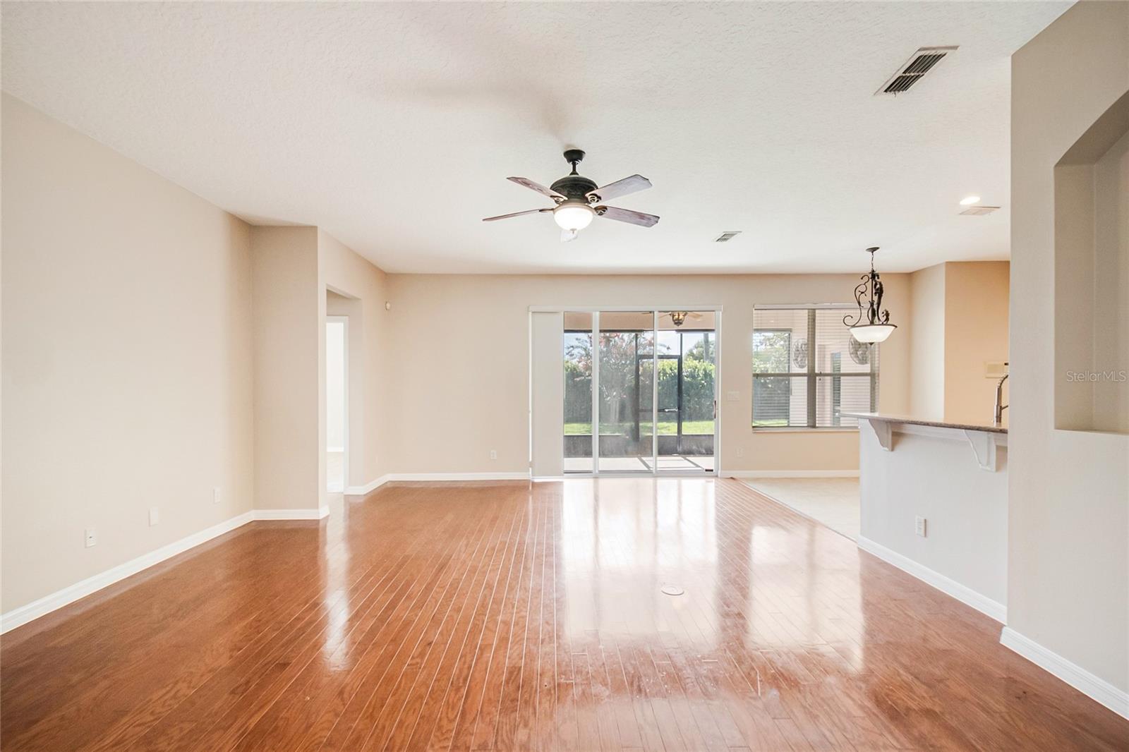 FISHER PLANTATION B D & E - Residential Lease