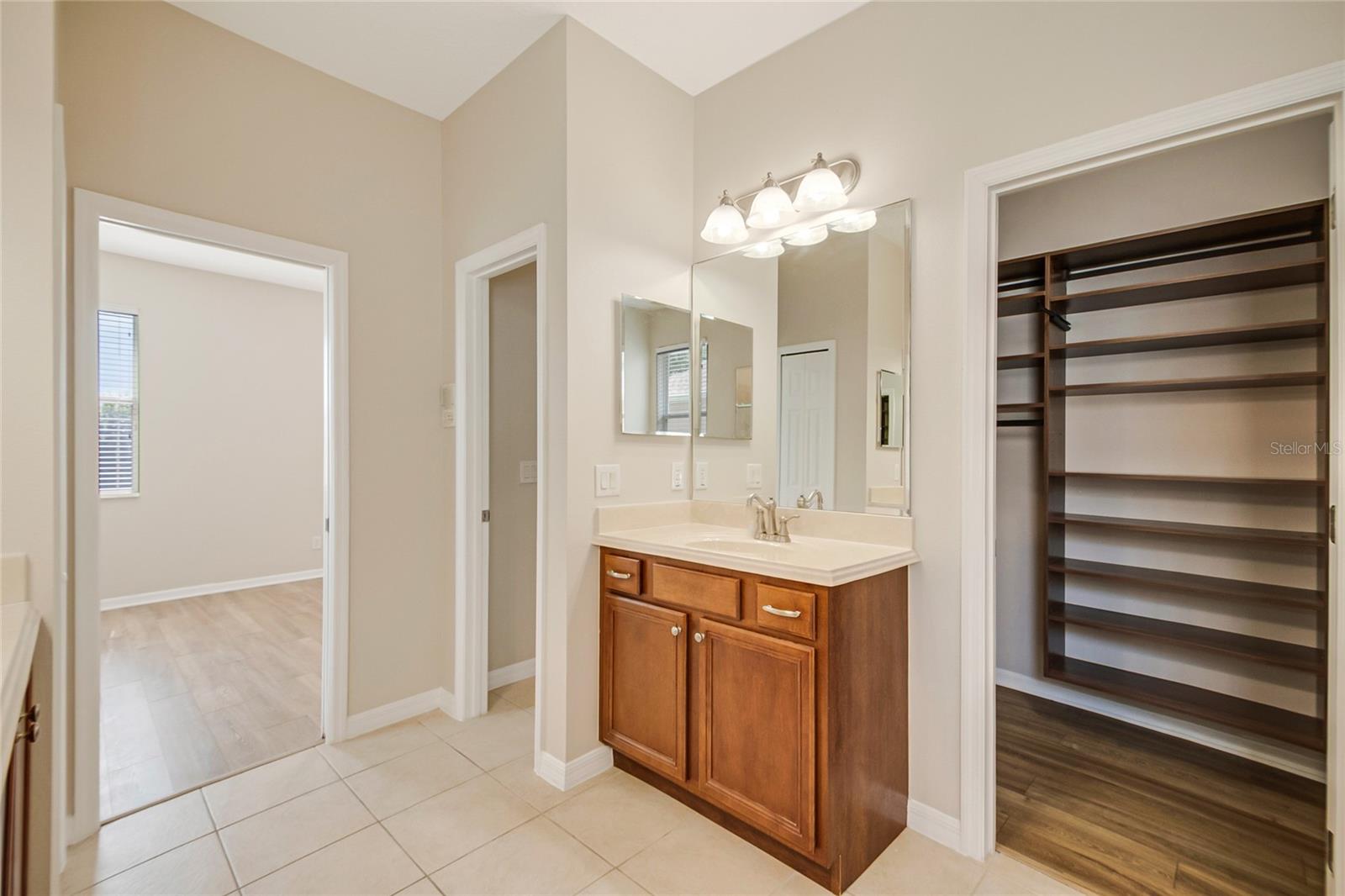 FISHER PLANTATION B D & E - Residential Lease