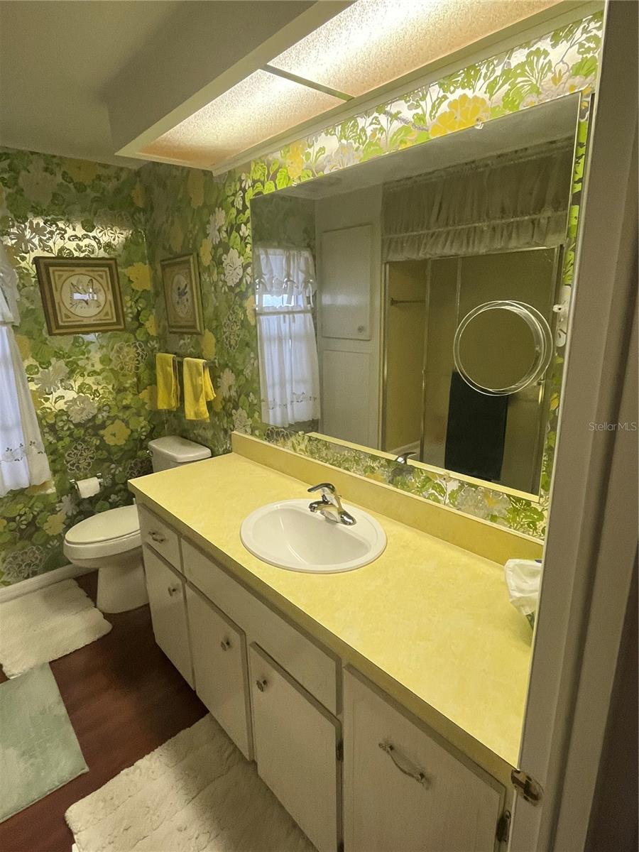 VENICE ISLE - Residential