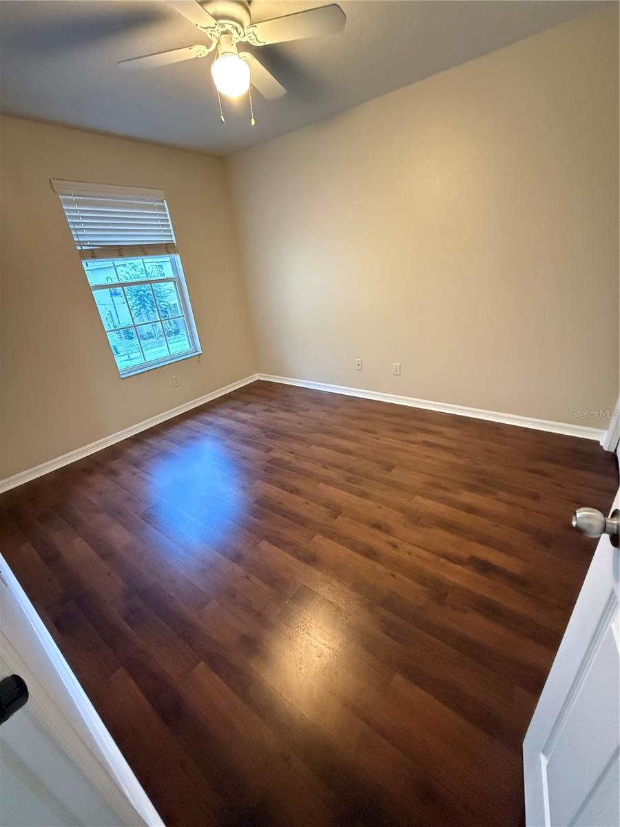 OAKCREST/SOUTHMEADOW PH D - Residential Lease