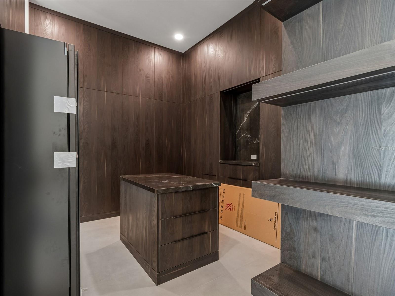 KEYSTONE PALMS - Residential